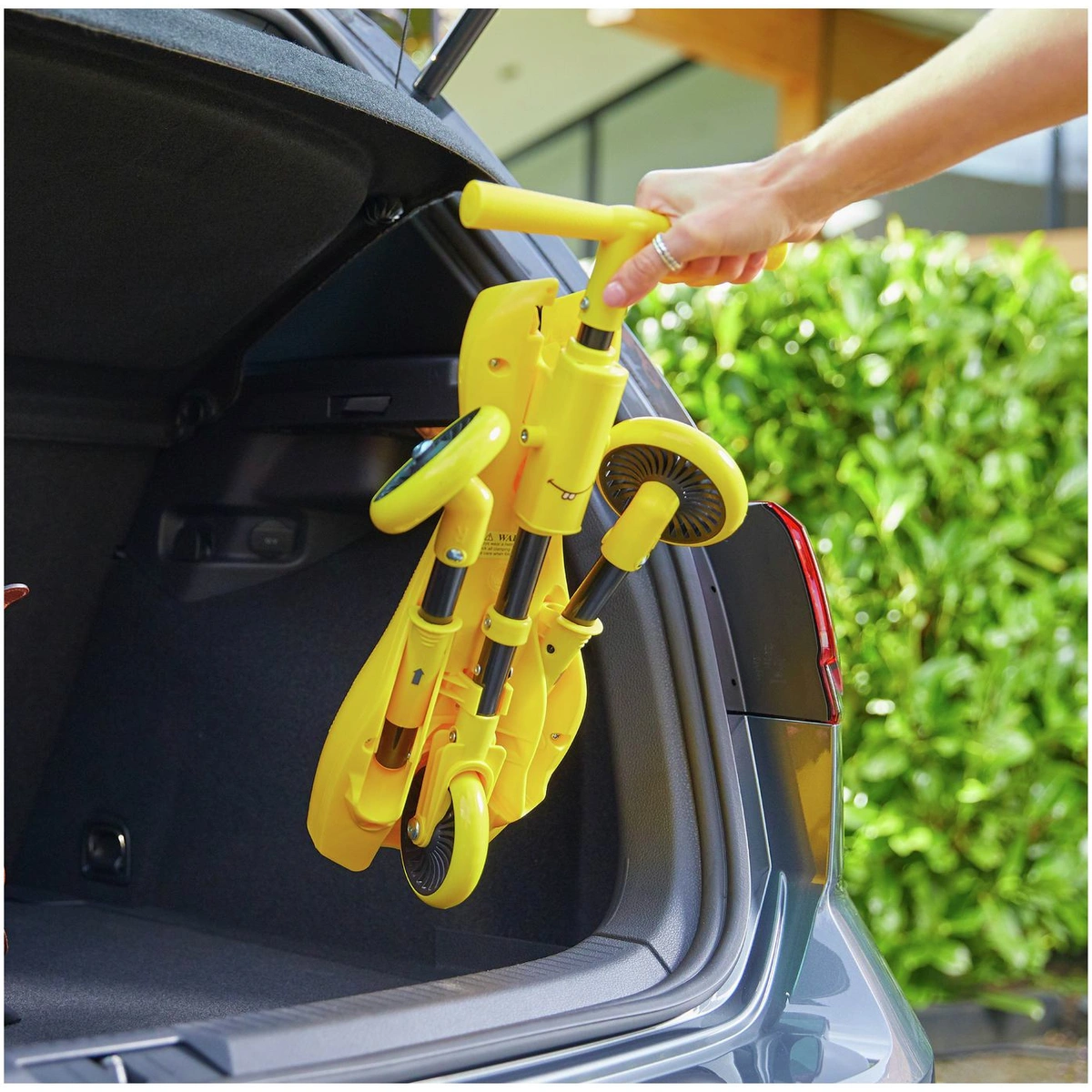 Scuttlebug Bumble Ride On – Yellow and Black