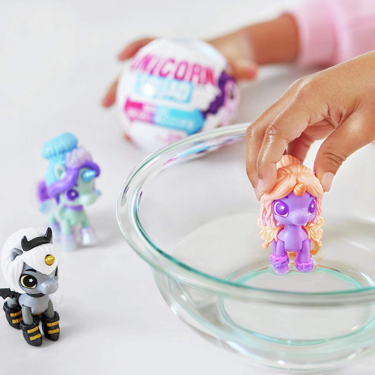 Zuru 5 Surprise Unicorn Squad Series 6 Newborn Unicorn