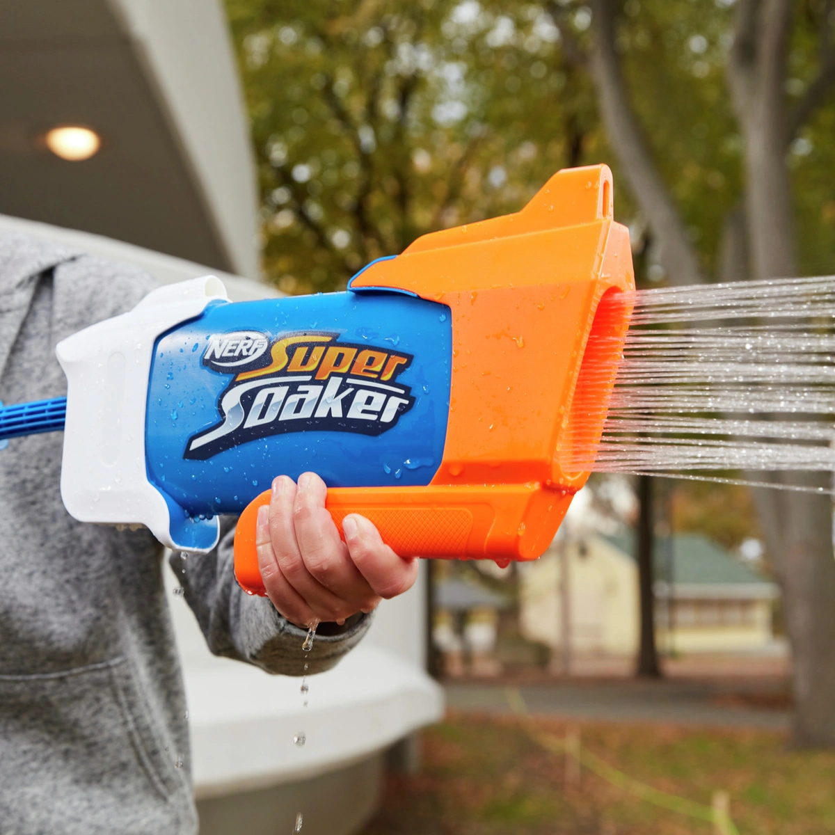 Super Soaker Nerf Rainstorm Water Blaster