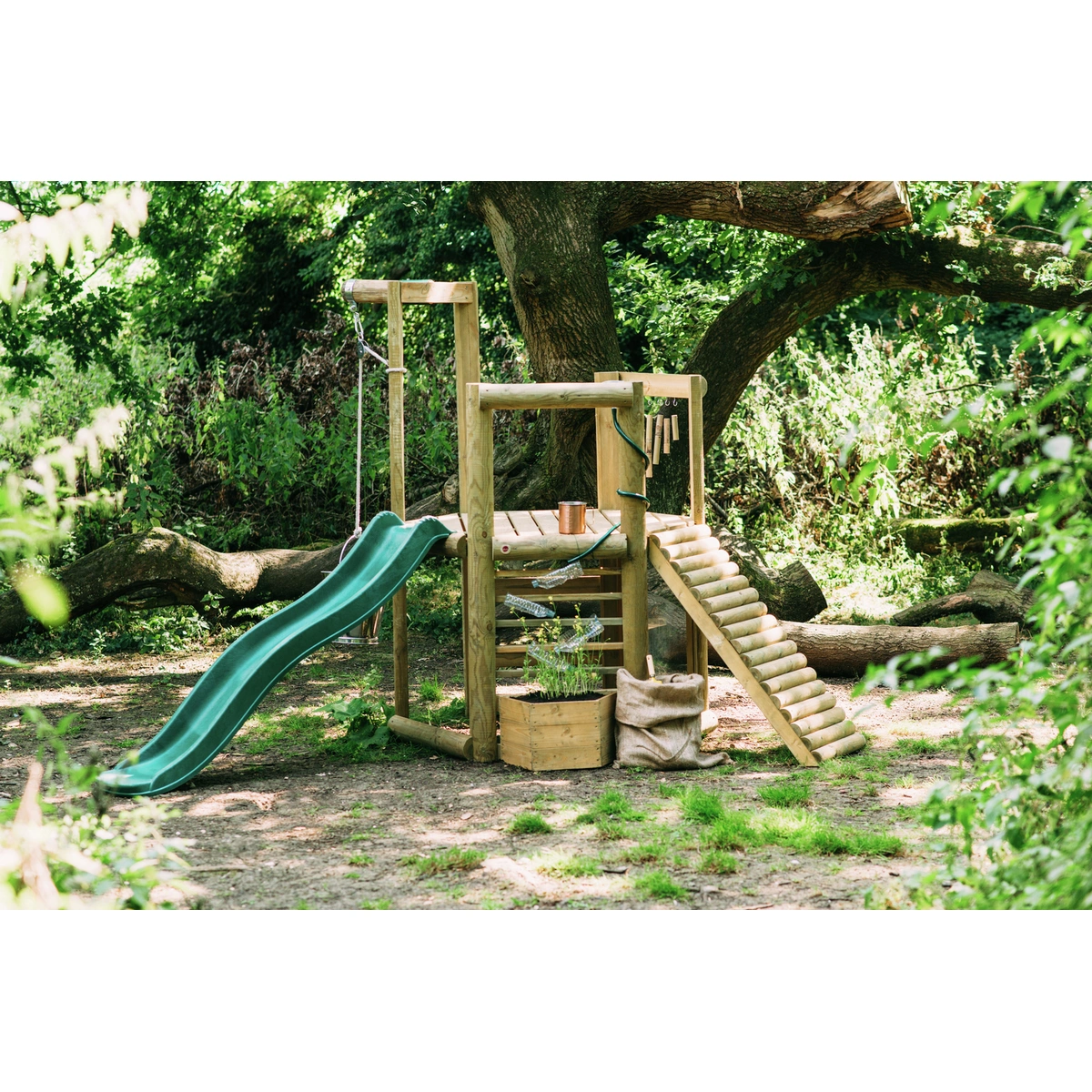 Plum Discovery Woodland children Treehouse