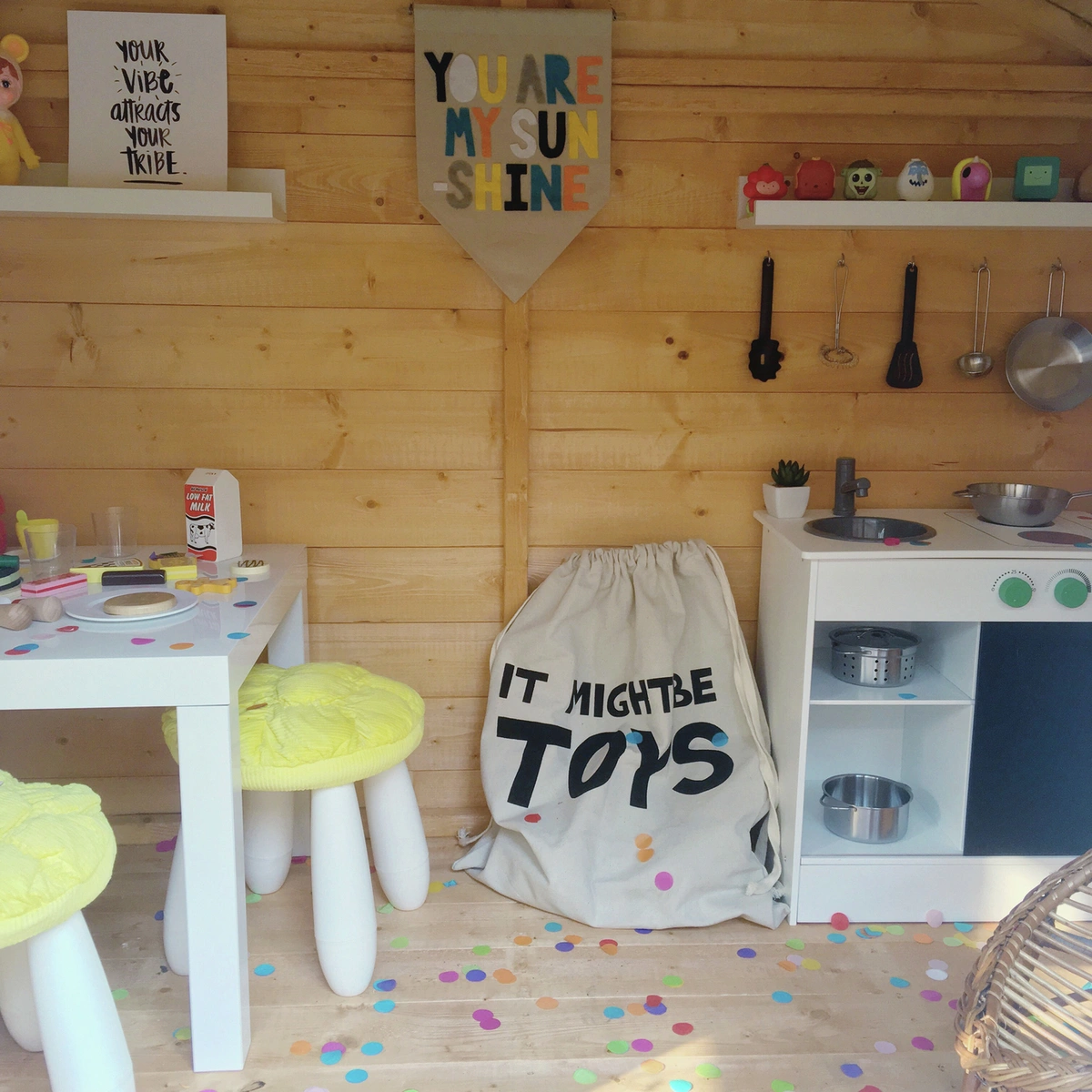 Shire Kitty Kids Playhouse