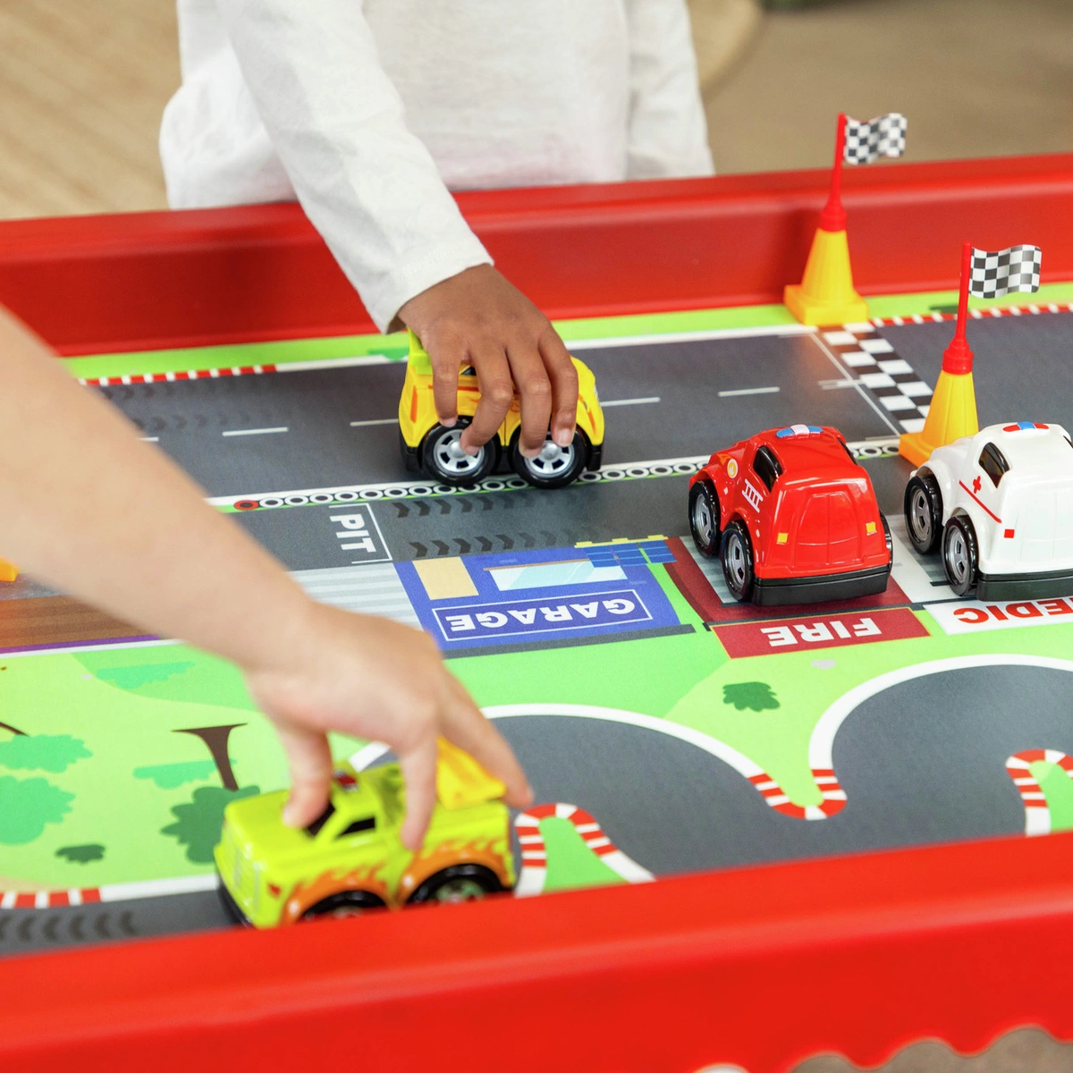 Play Tray City and Race Play Mat Set