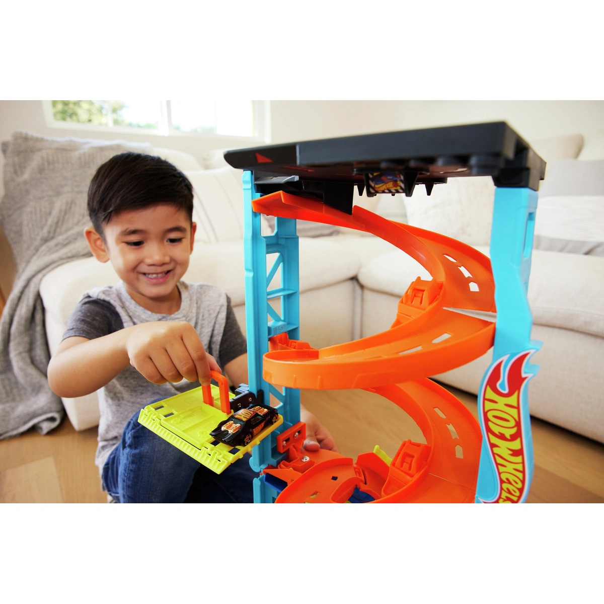 Hot Wheels City Transforming Race Tower Playset