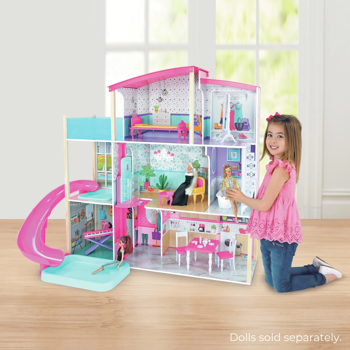 Jupiter Workshops Hollywood Hills Fashion Dolls House