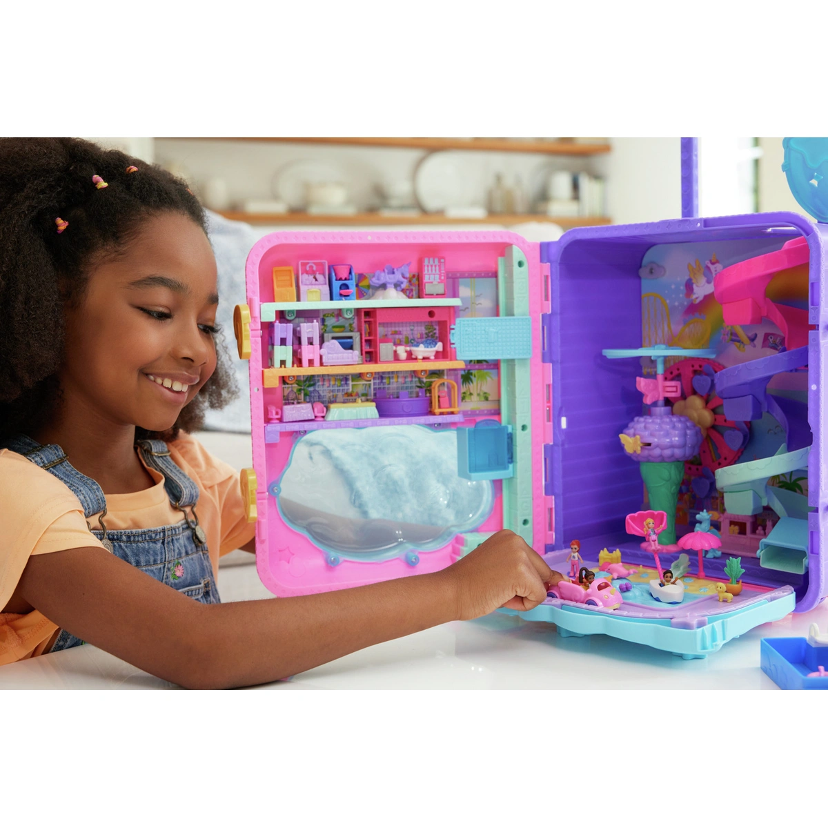 Polly Pocket Pollyville Resort Roll-Away Suitcase Playset