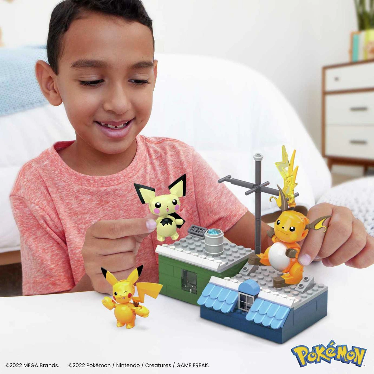 Mega Pokemon Building Set - Pikachu Evolution