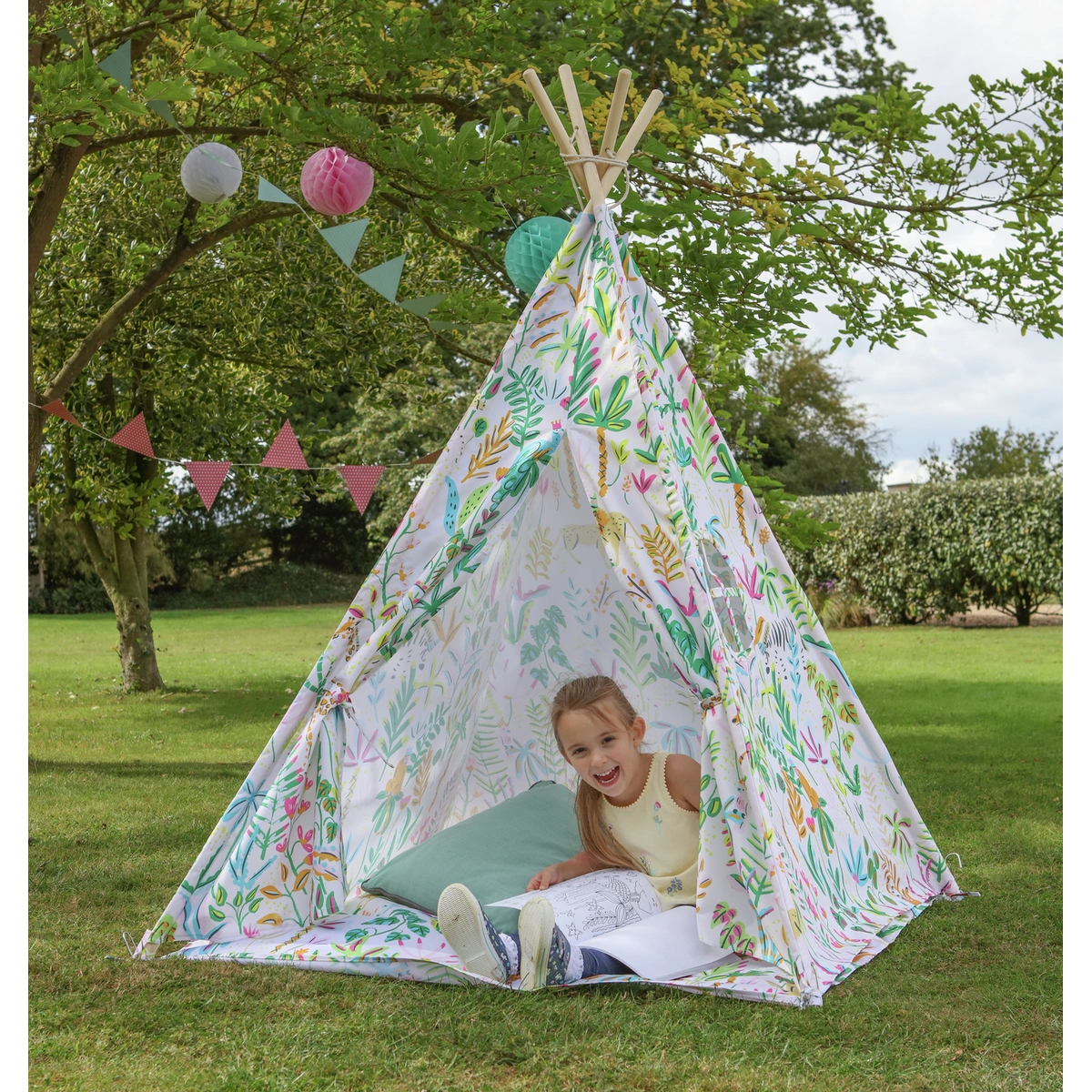 Party Animals Tepee Play Tent