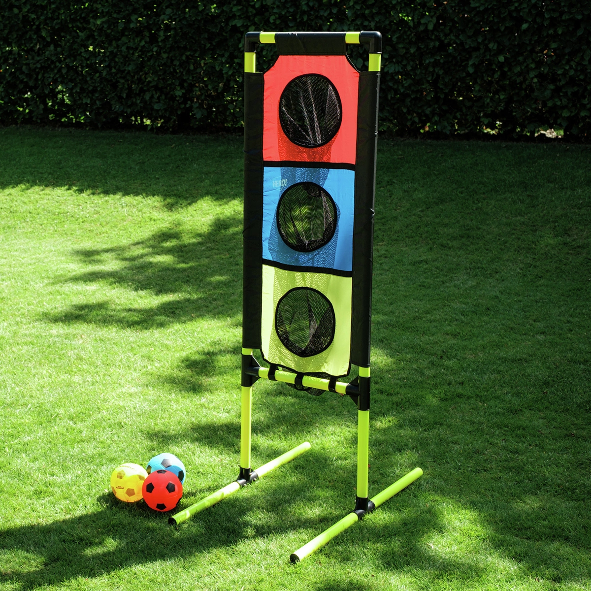 Football Flick Hero Target Tower