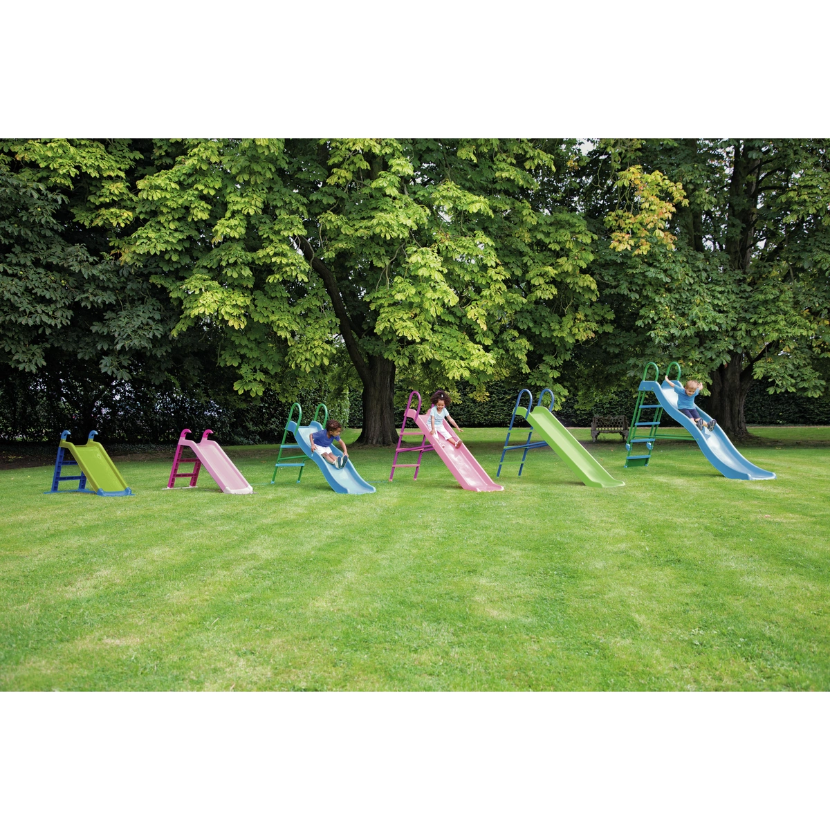 Chad Valley 9ft Kids Wavy Garden Slide - Blue