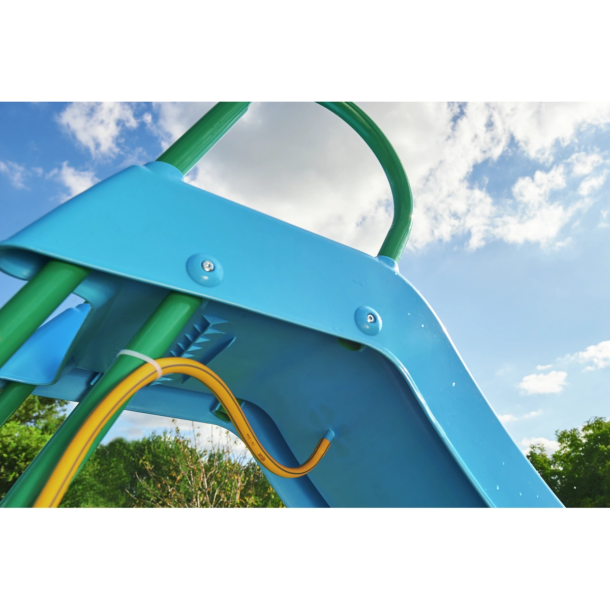 Chad Valley 9ft Kids Wavy Garden Slide - Blue