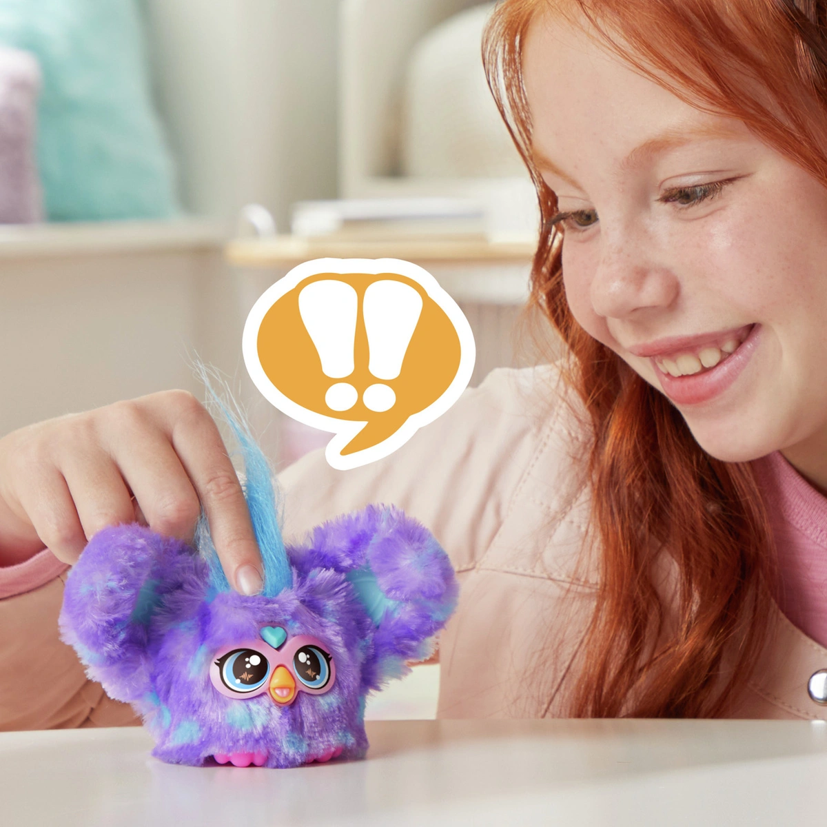 Furby Groo-Vee The Mini Electronic Furblet