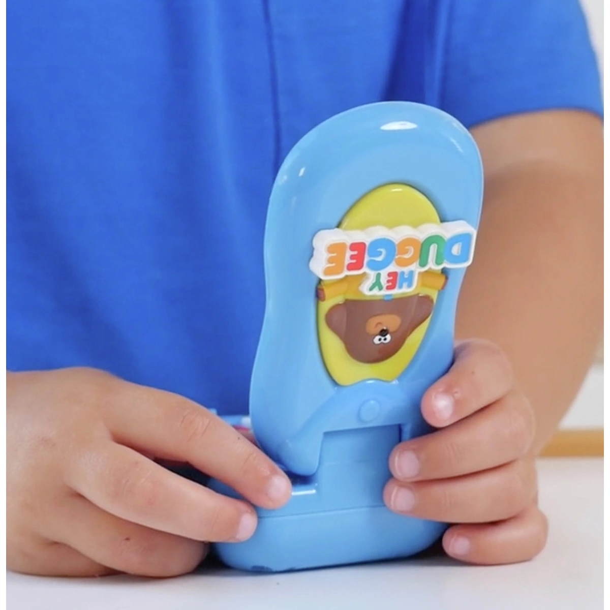 Hey Duggee Flip and Learn Phone