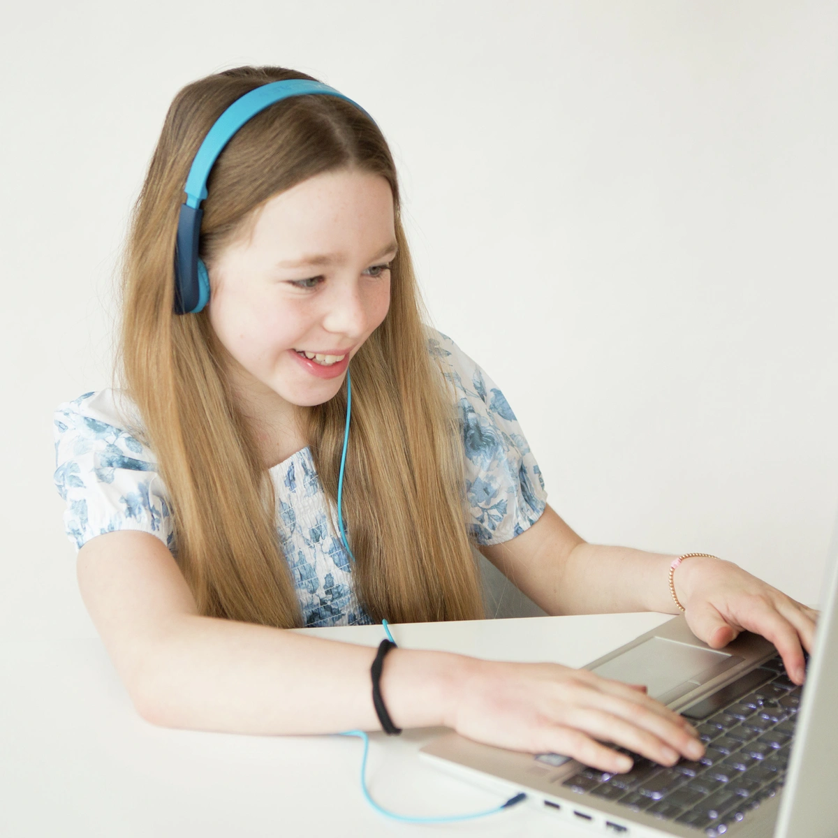 JLab JBuddies Pop Kids Wired On Ear Headphones - Blue