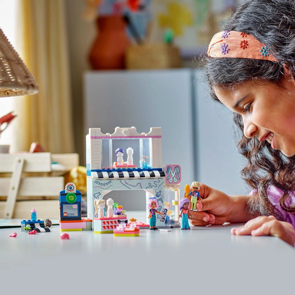 LEGO Friends Hair Salon and Accessories Shop Toy Set 42662