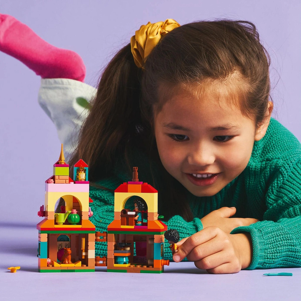 LEGO Disney Encanto Mini House Set with Minidolls 43261