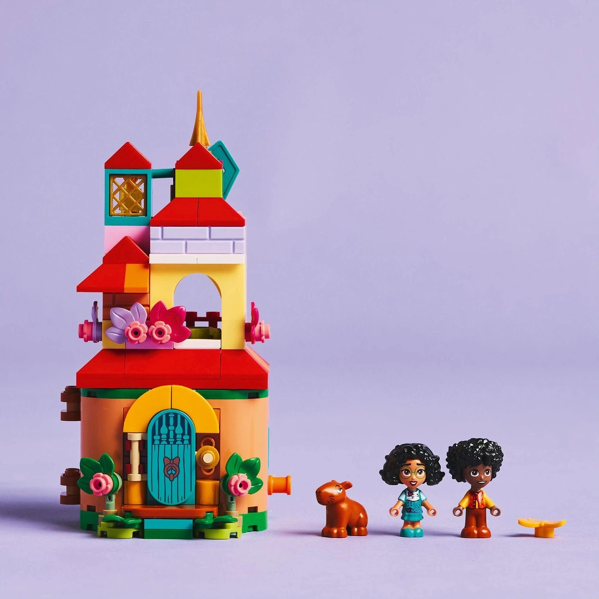 LEGO Disney Encanto Mini House Set with Minidolls 43261