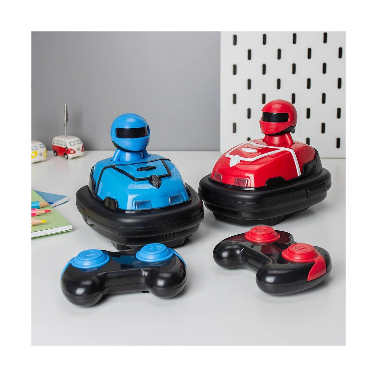 Menkind RED5 Radio Controlled Bumper Cars