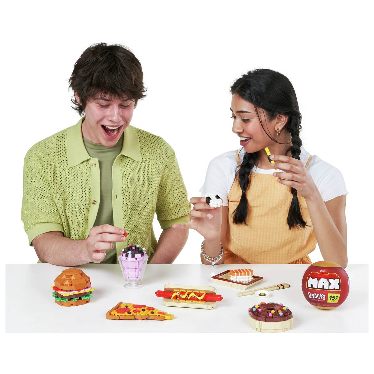 Zuru Max Snack Toy