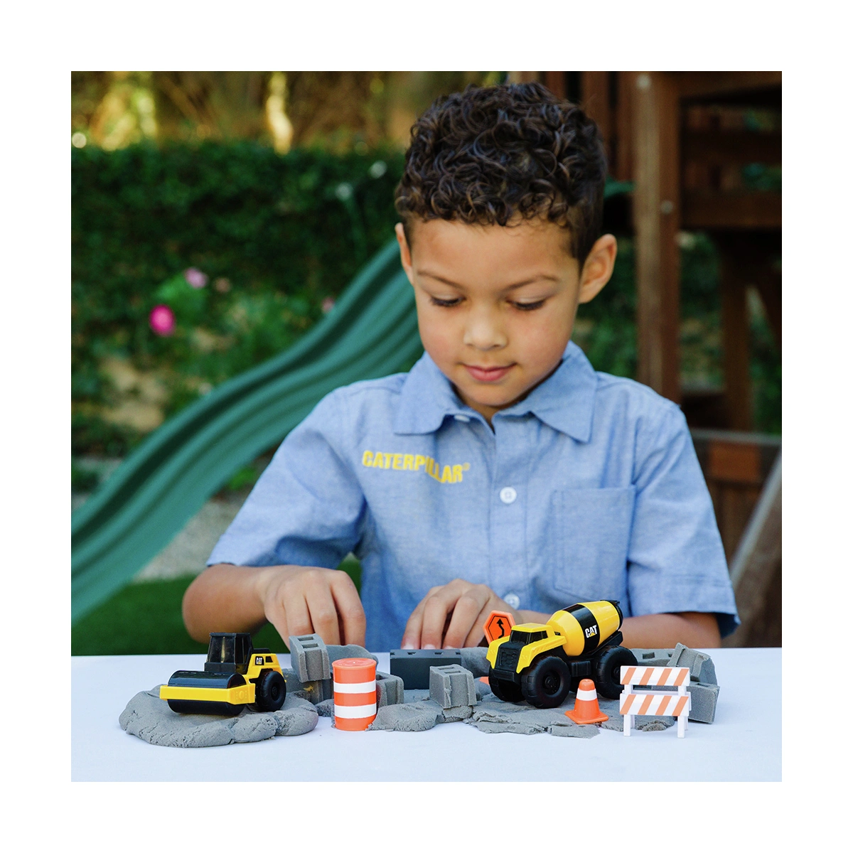 Cat Dig N' Build Concrete Playset 10 Oz