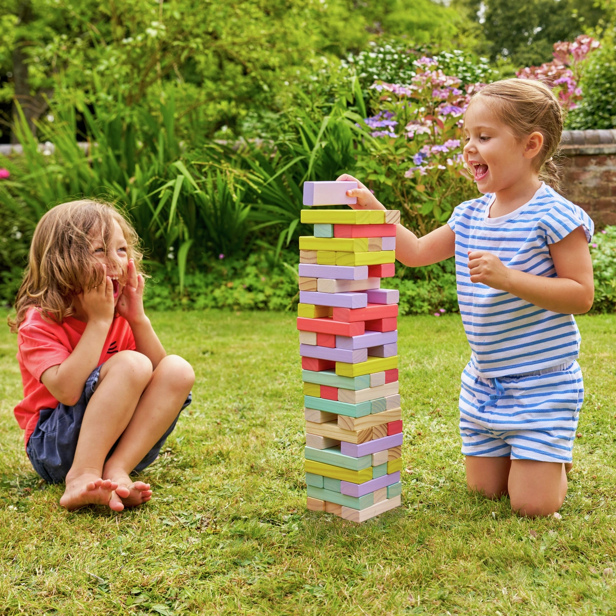 TP Giant Wooden Tumble Tower