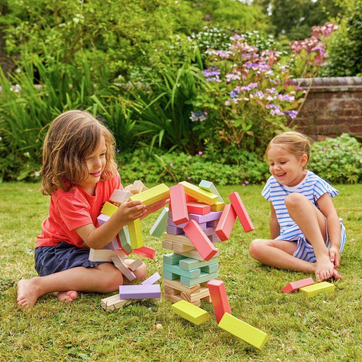 TP Giant Wooden Tumble Tower