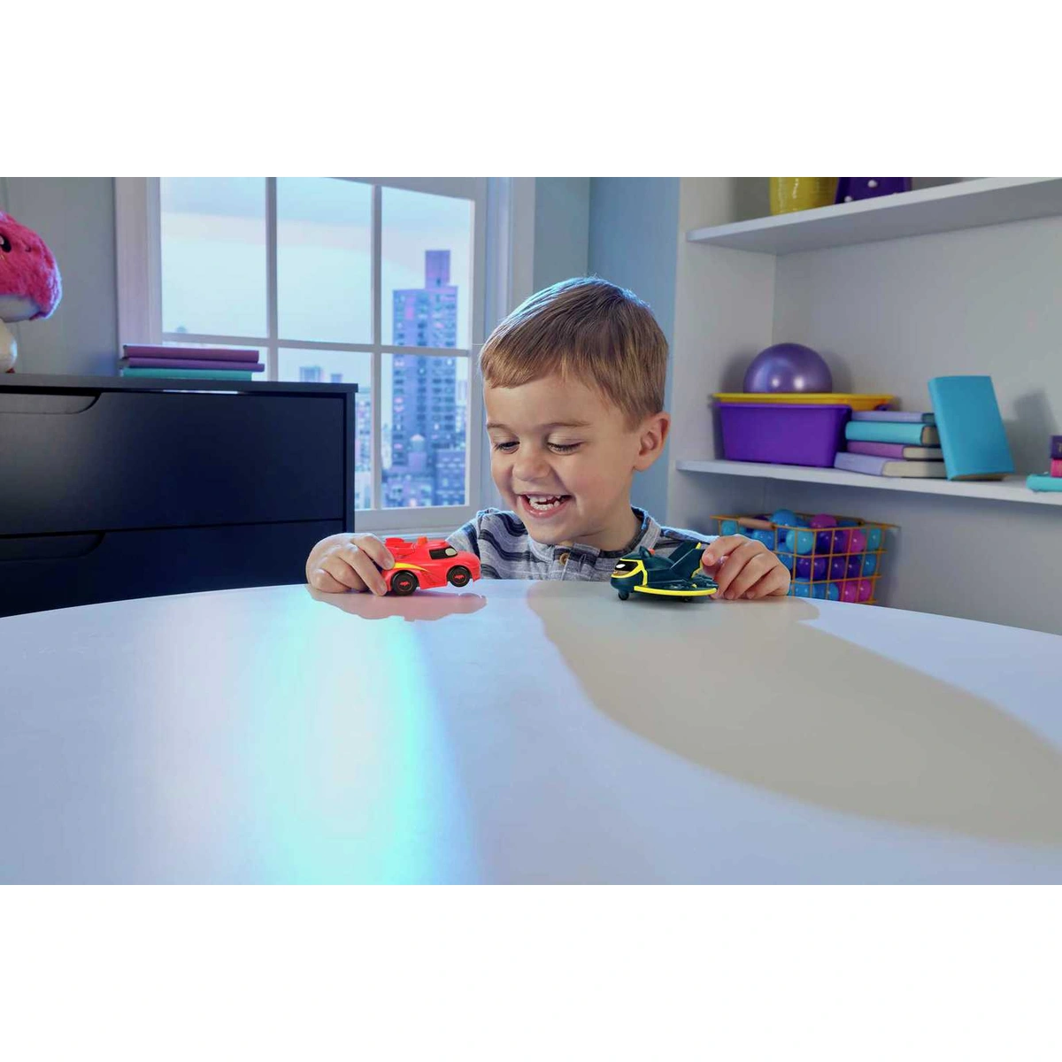 Batwheels DC: Lightup Racers Redbird & Batwing Vehicles pack