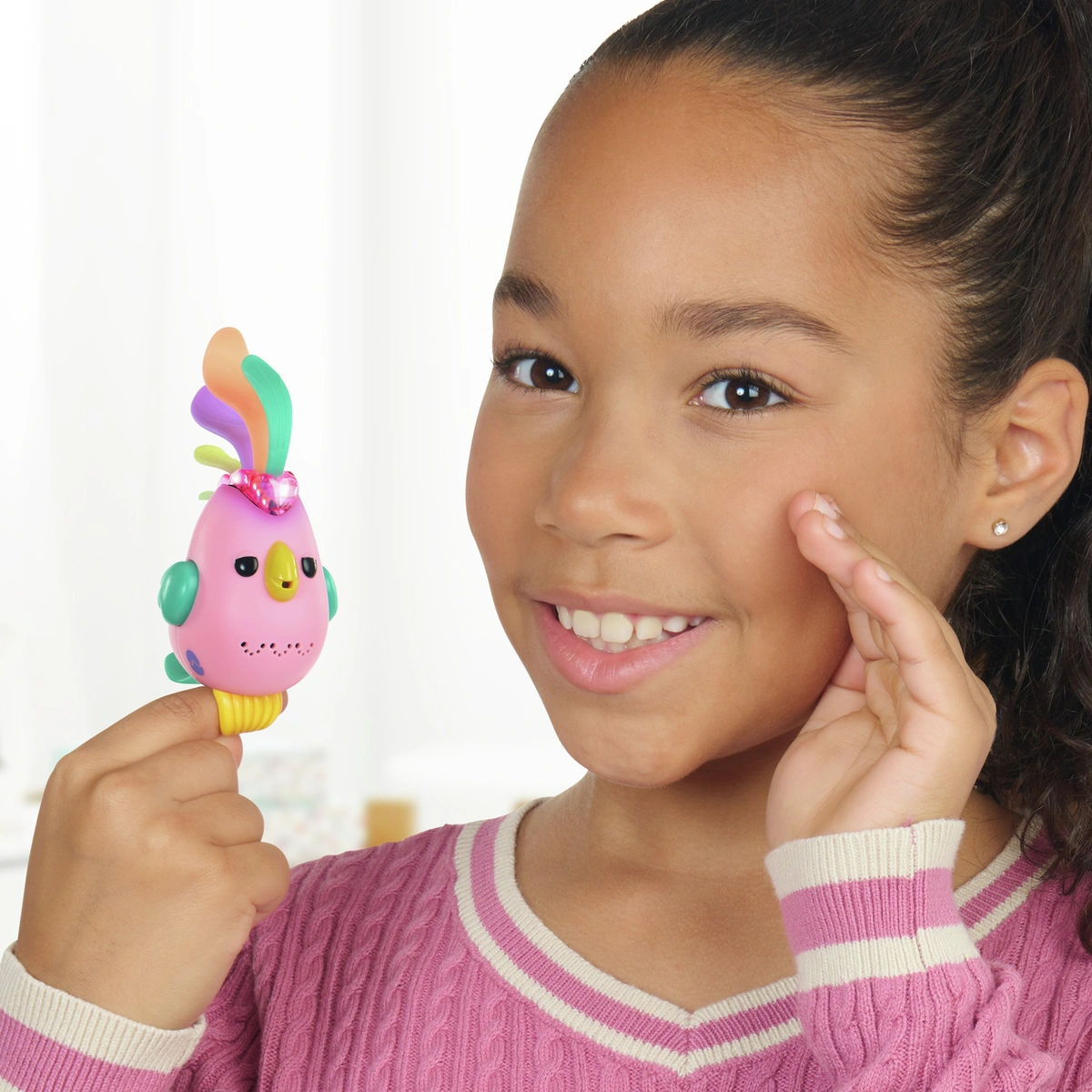 Fingerlings Bird Pink