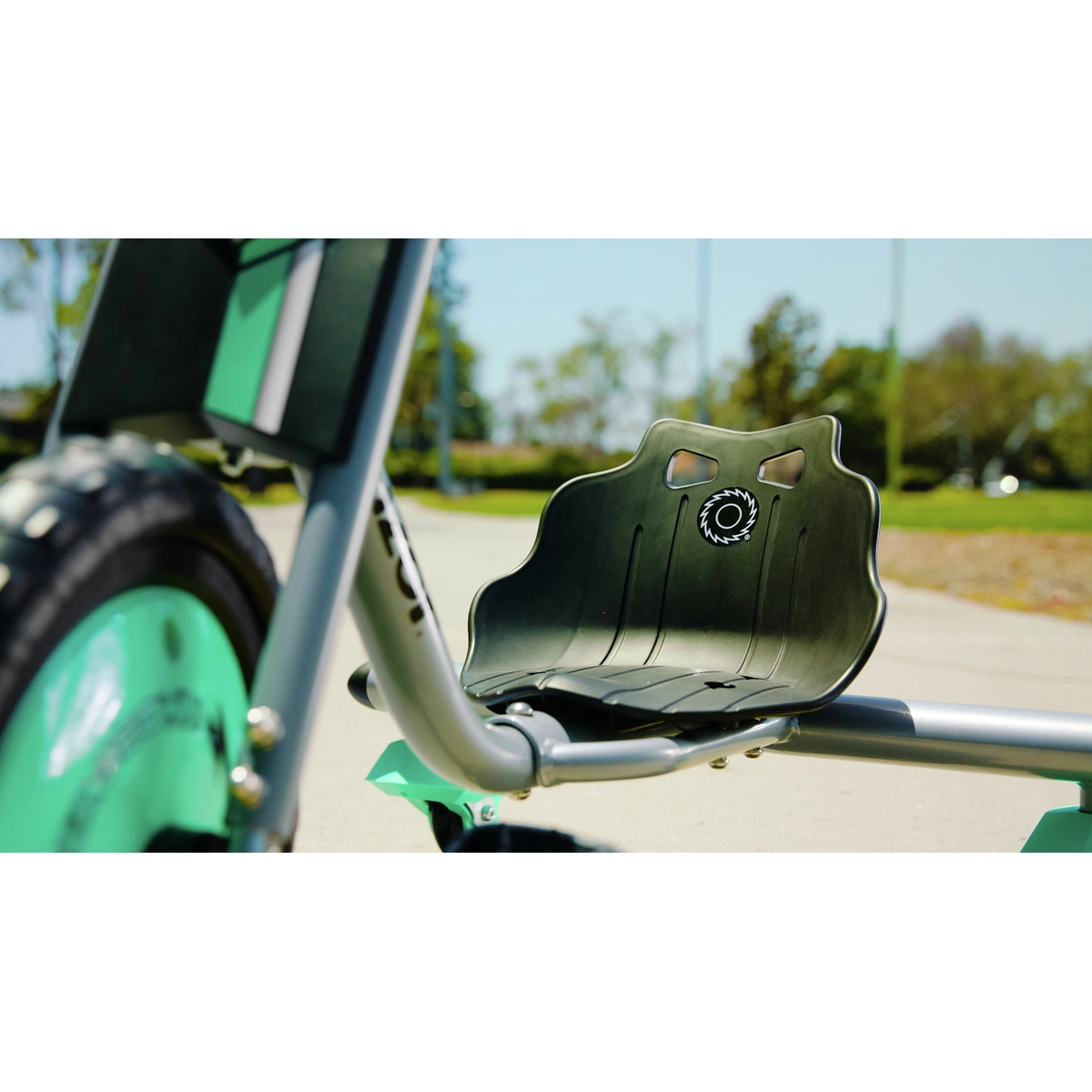 Razor RipRider 360 Mini Trike Ride On For Kids - Teal