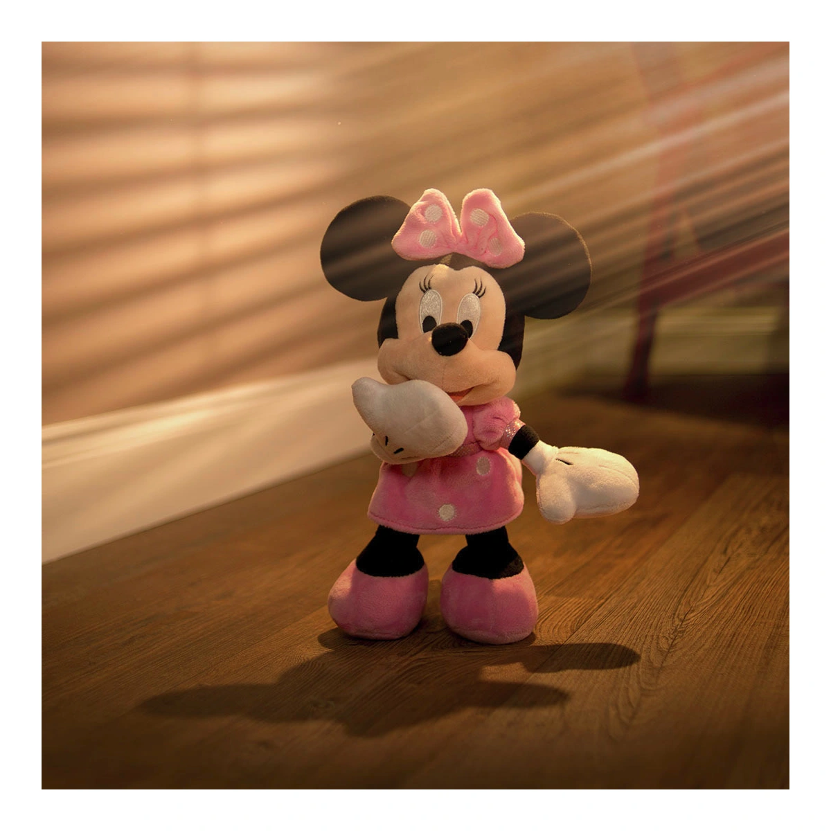 Disney Minnie Mouse 25cm Soft Toy