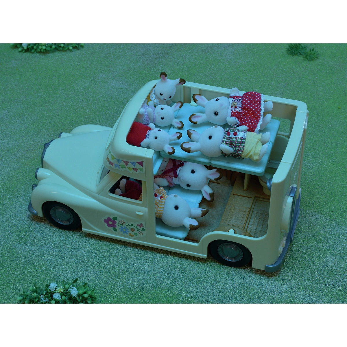 Sylvanian Families Campervan
