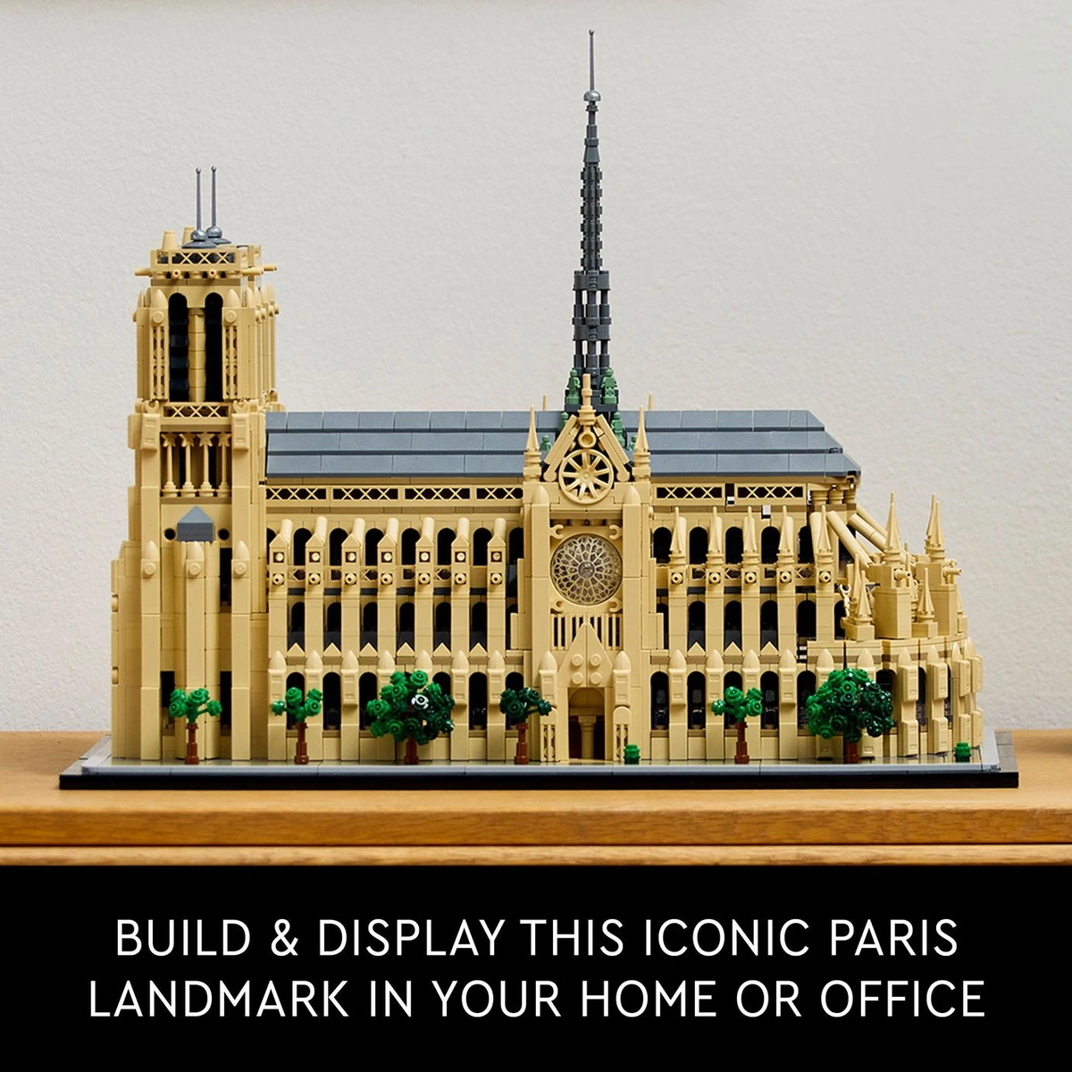 LEGO Architecture Notre-Dame de Paris Set for Adults 21061