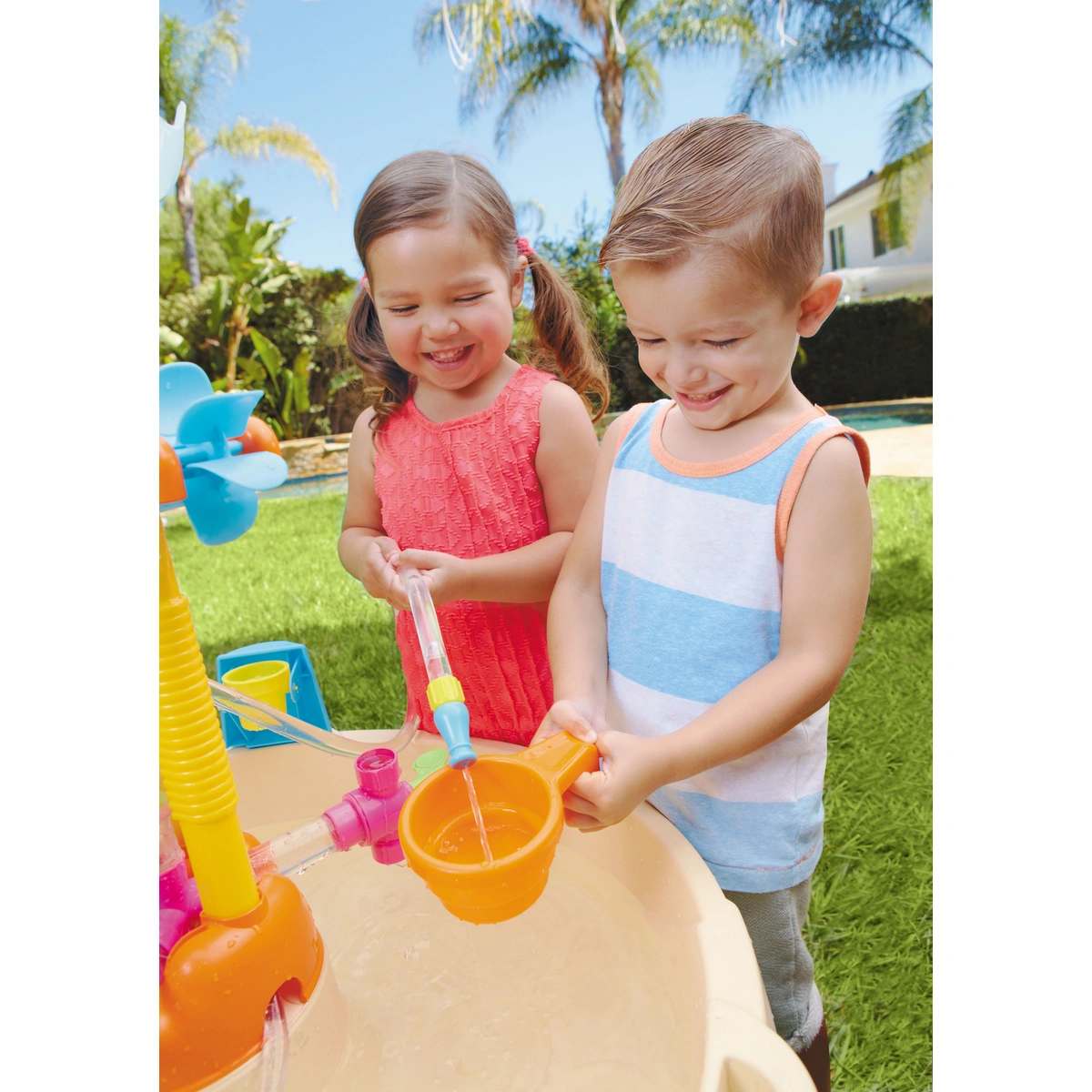 Little Tikes Fountain Factory Water Table