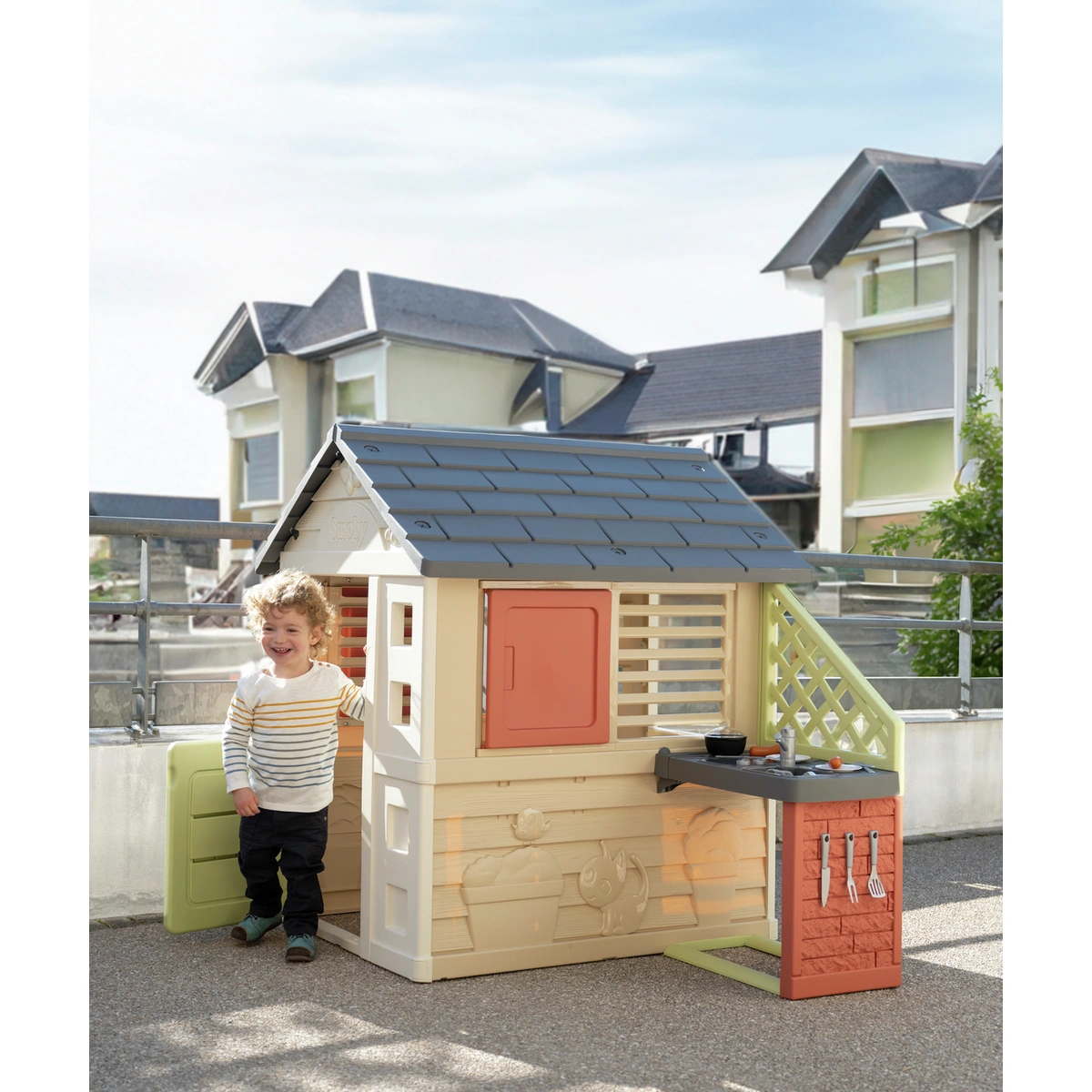 Smoby Nature Playhouse and Kitchen