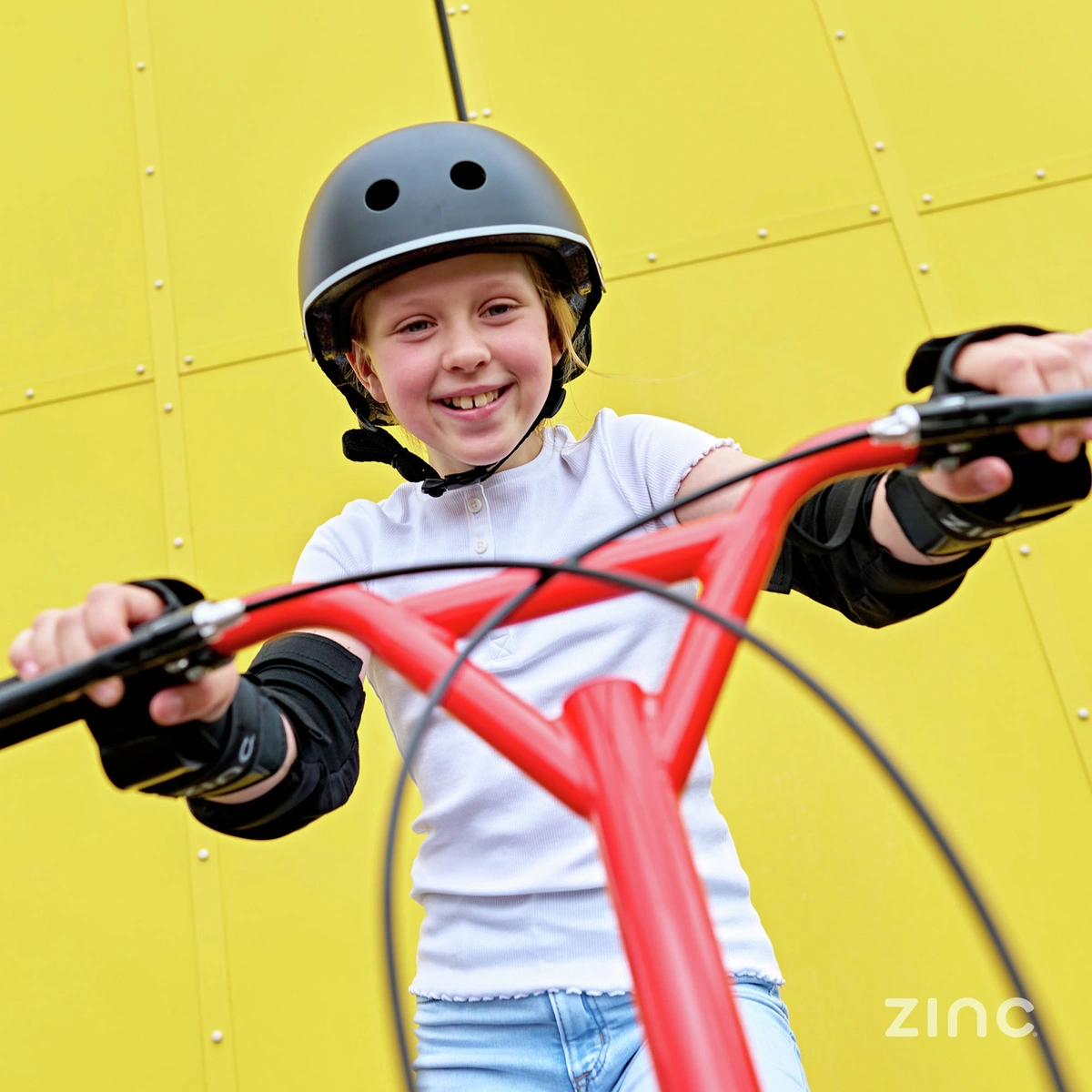 Zinc Radikal 12 inch Big Wheel BMX Scooter