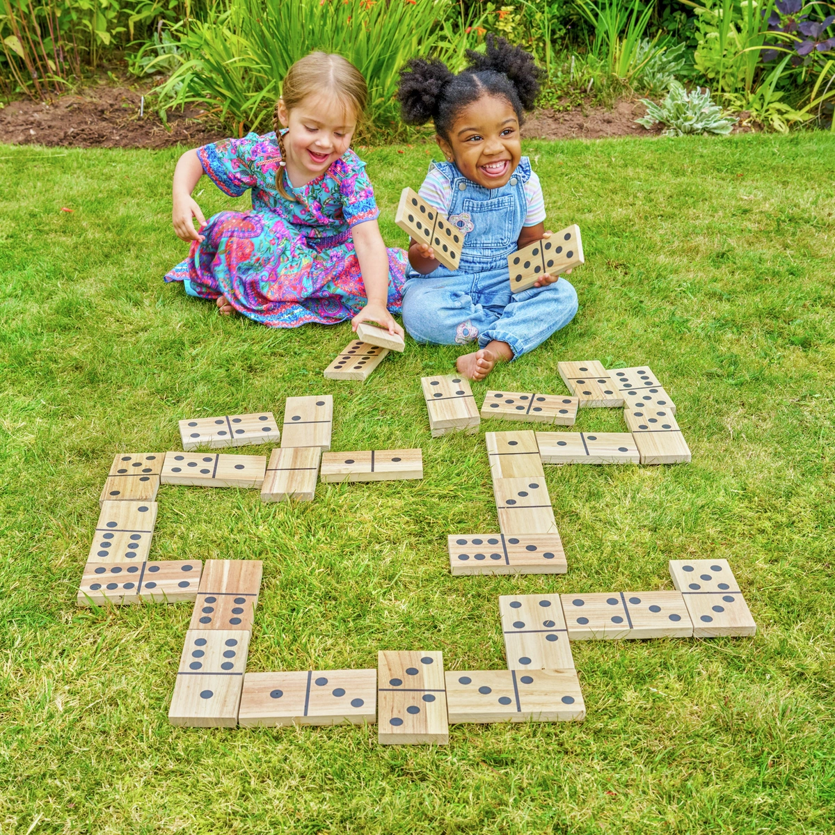 TP Giant Wooden Dominoes