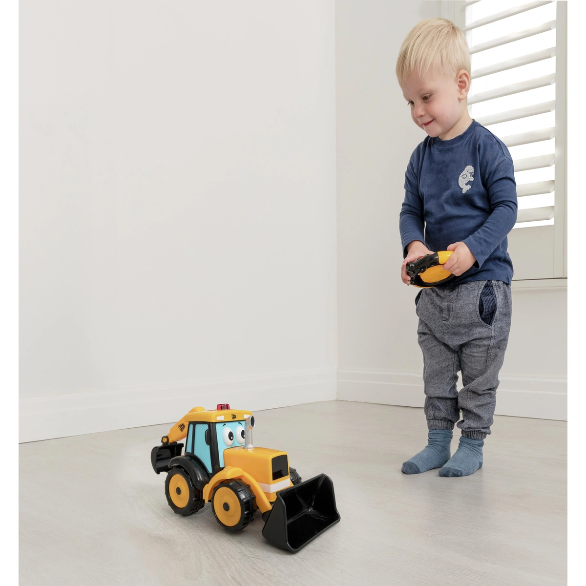 Teamsterz My 1st Remote Control Joey JCB Digger