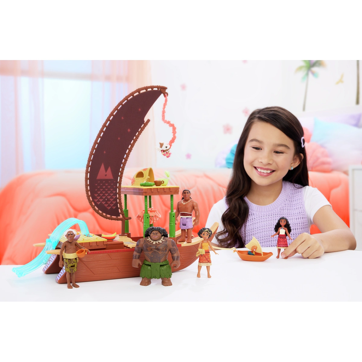 Disney Moana & Maui Ocean Adventures Small Doll & Accessory