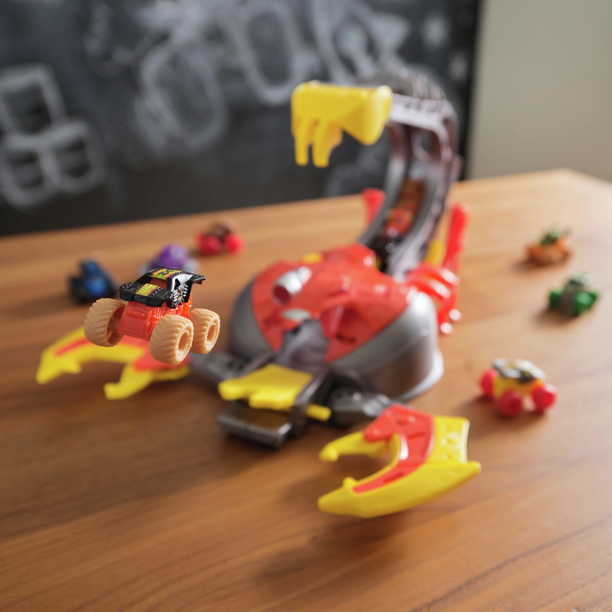 Monster Jam Mini Monster Truck Scorpion Playset