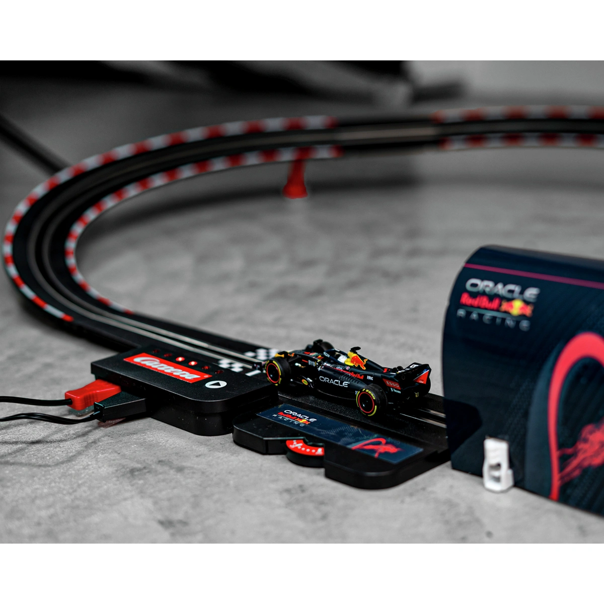 Carrera GO!!! Challenge Formula Hi-Speed F1 Time Trial Track