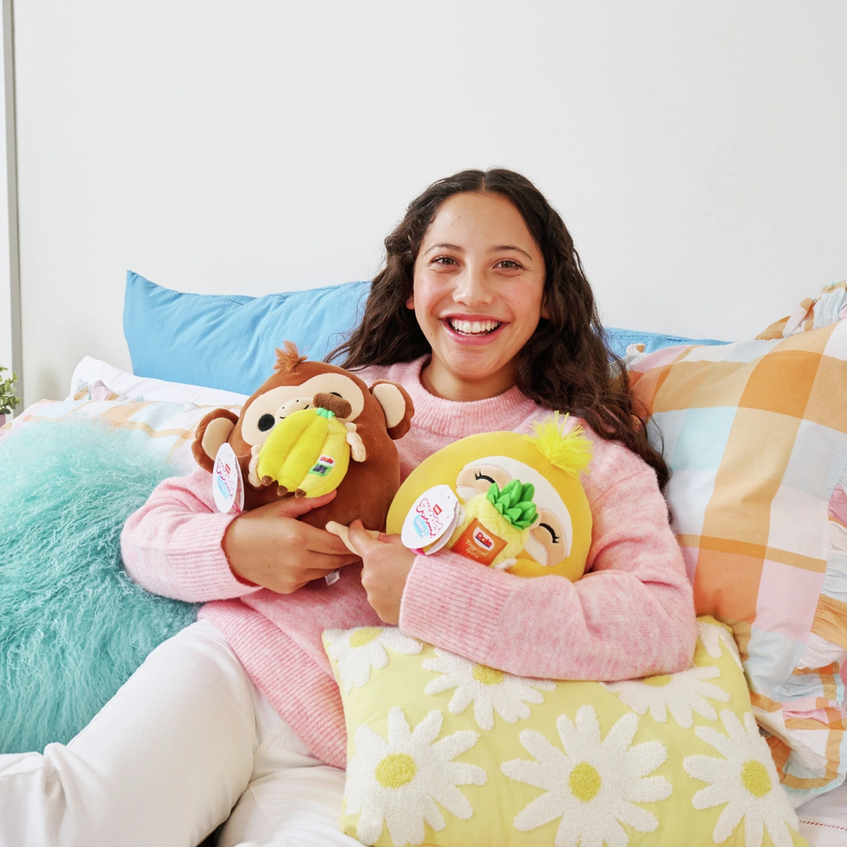 Snackles Series 2 8" Assortment Plush - 1 Supplied