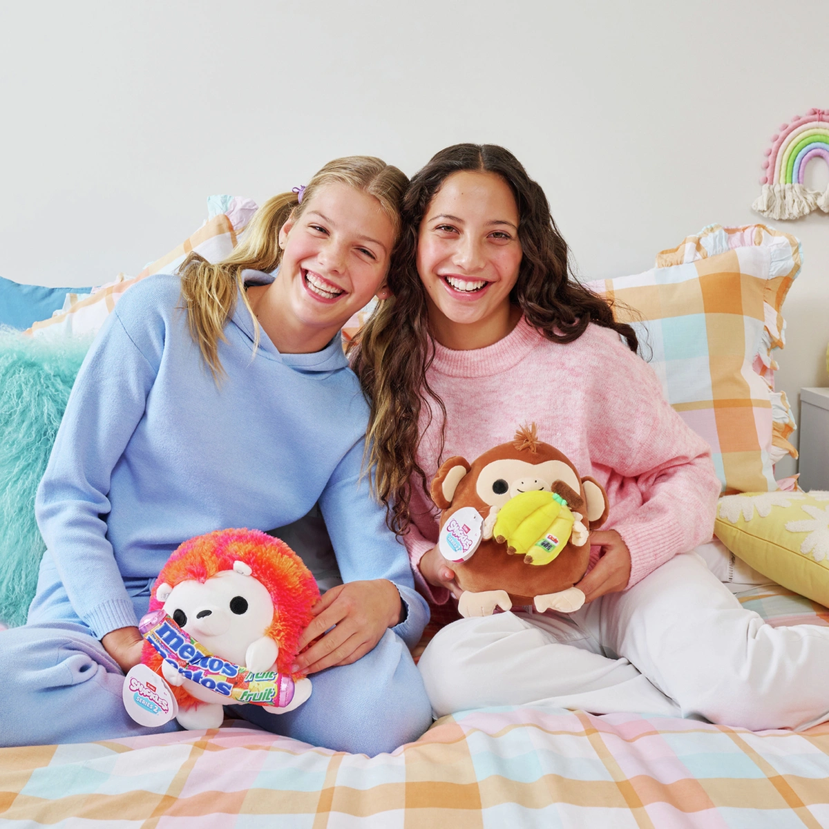 Snackles Series 2 8" Assortment Plush - 1 Supplied