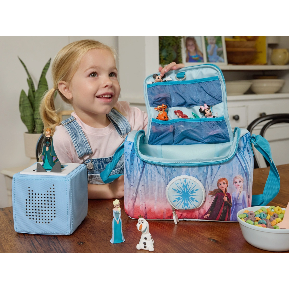 tonies Disney Frozen Listen and Play Bag