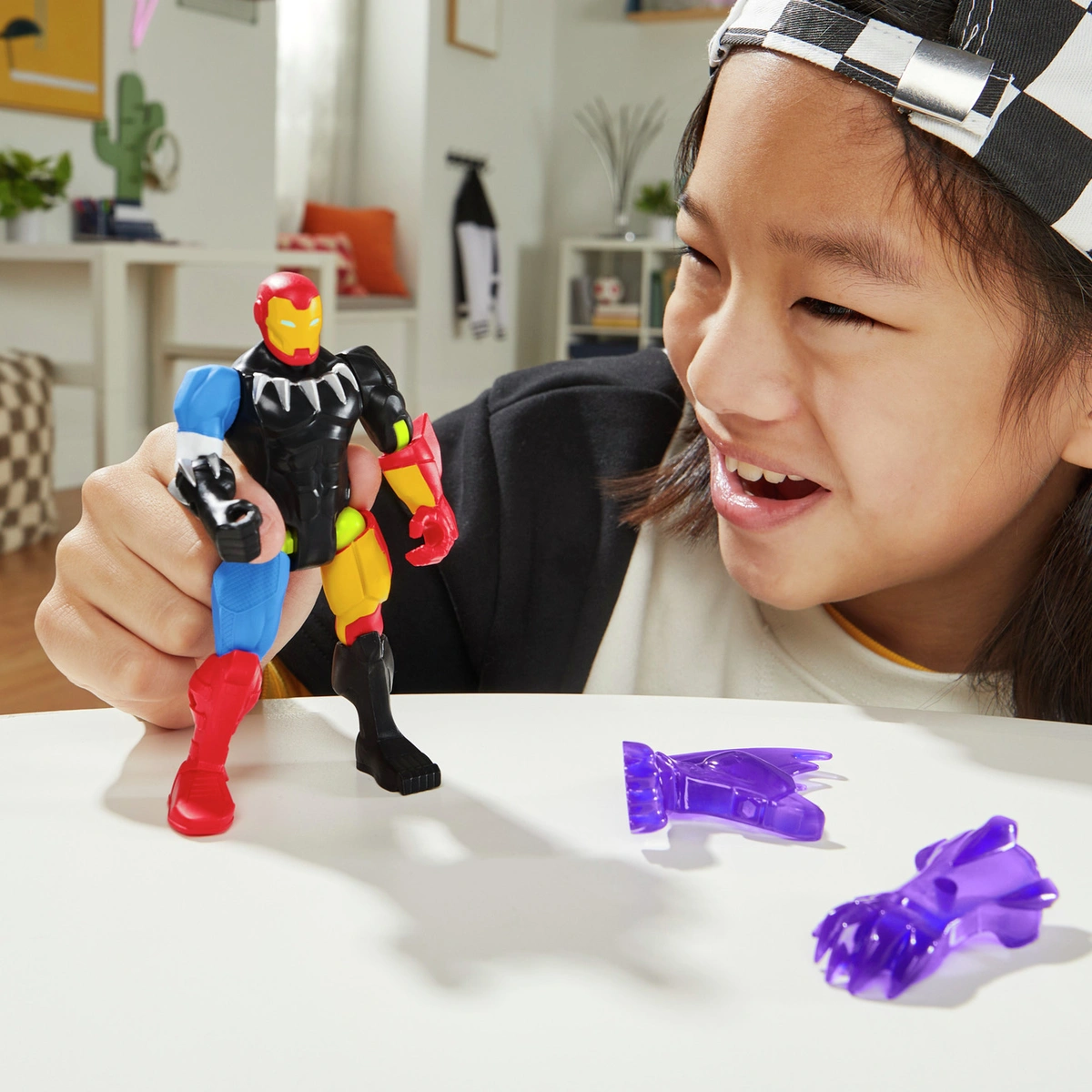Mixmashers Marvel Iron-Man Deluxe Figure