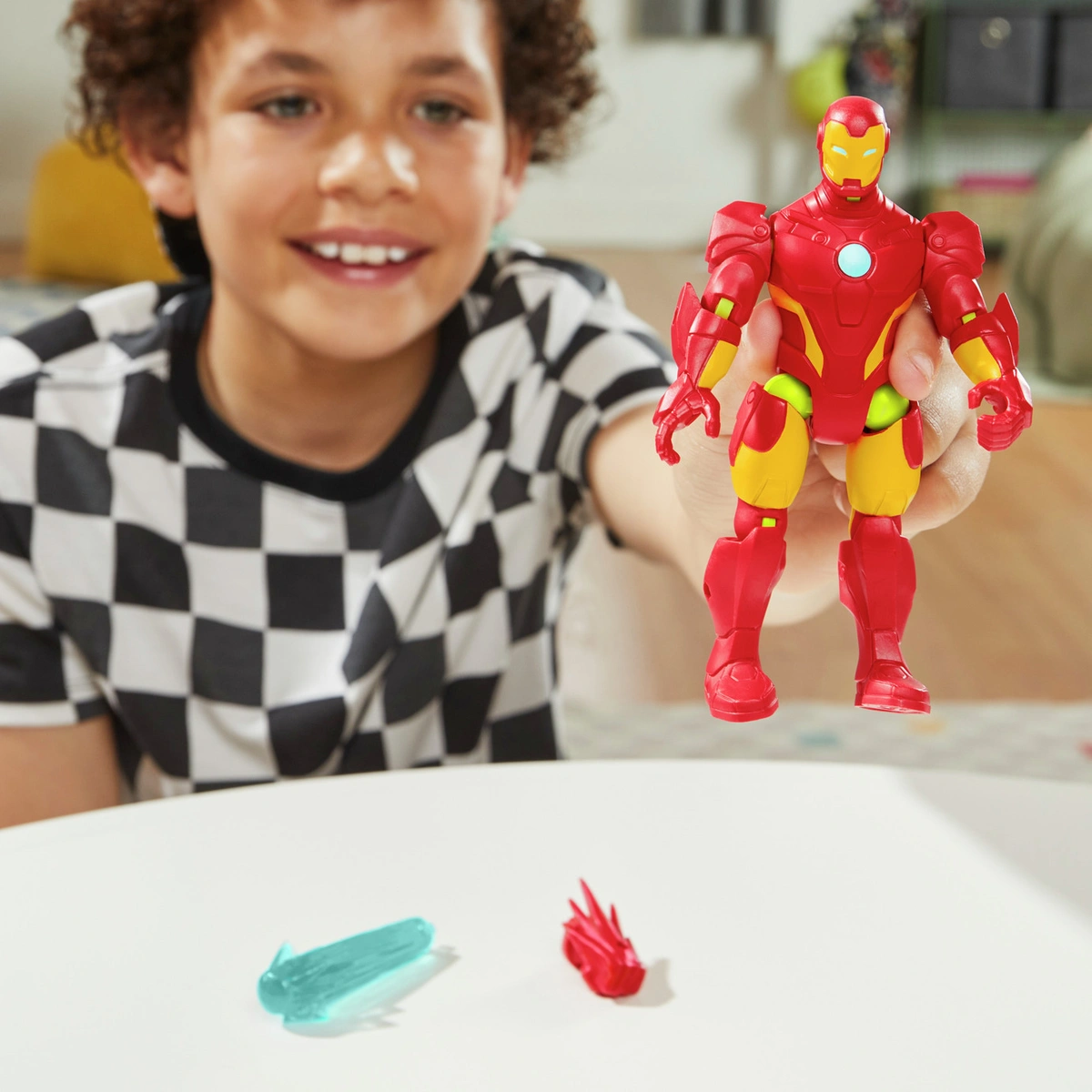 Mixmashers Marvel Iron-Man Deluxe Figure