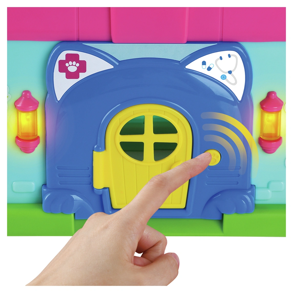 Chad Valley Vet Clinic – 16 Piece Playset