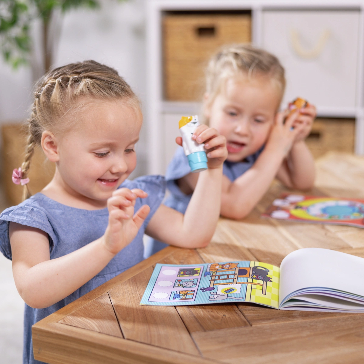 Melissa & Doug Sticker WOW Dog & Cat Bundle