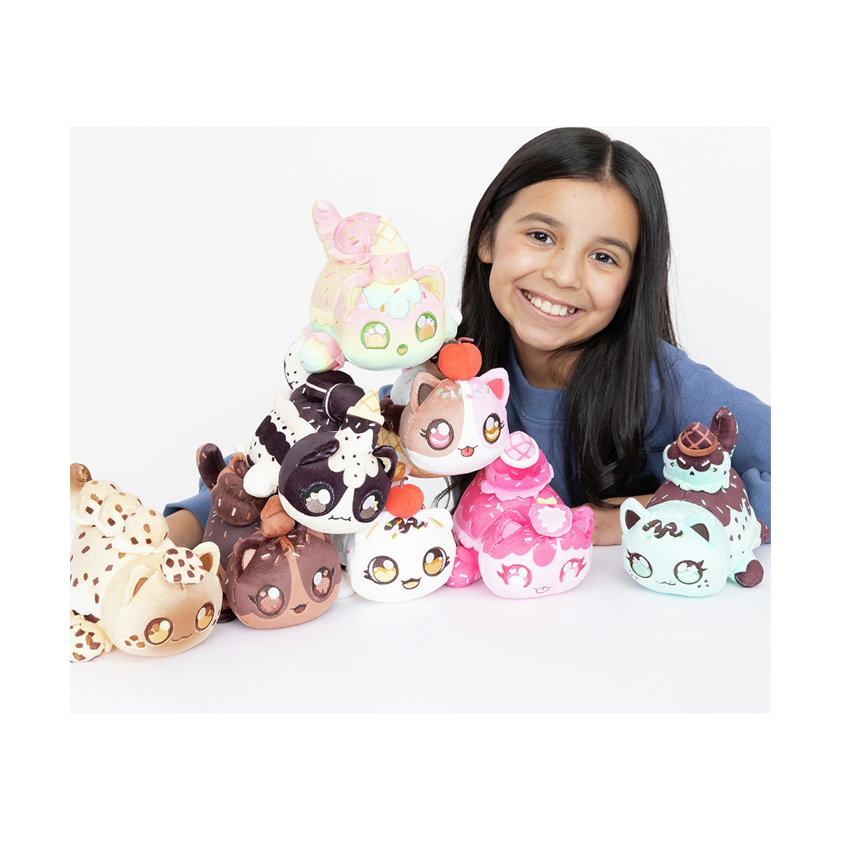 Aphmau  MeeMeows 6 Inches Mystery Plush – Ice Cream