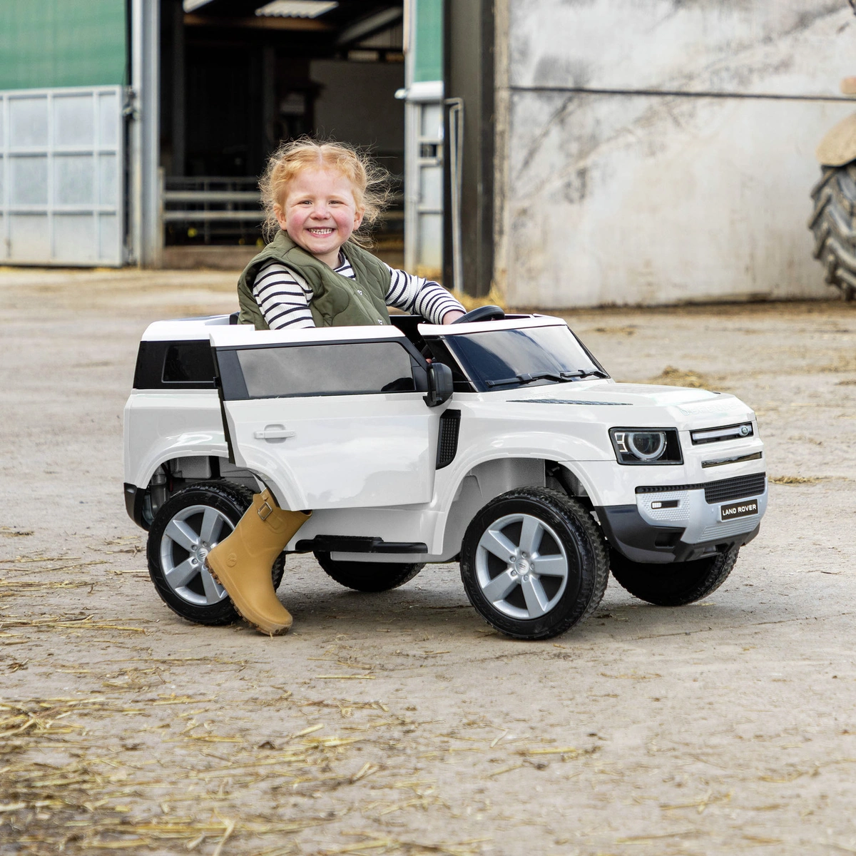 Xootz Land Rover Defender 12V Powered Vehicle