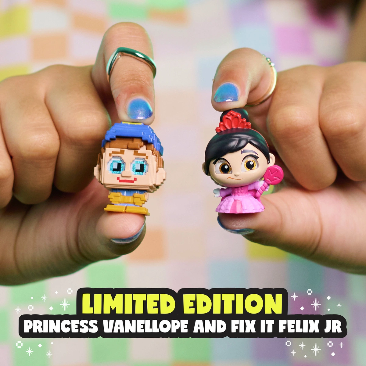 Disney Doorables Pixel Perfect Multi Peek Collector Set