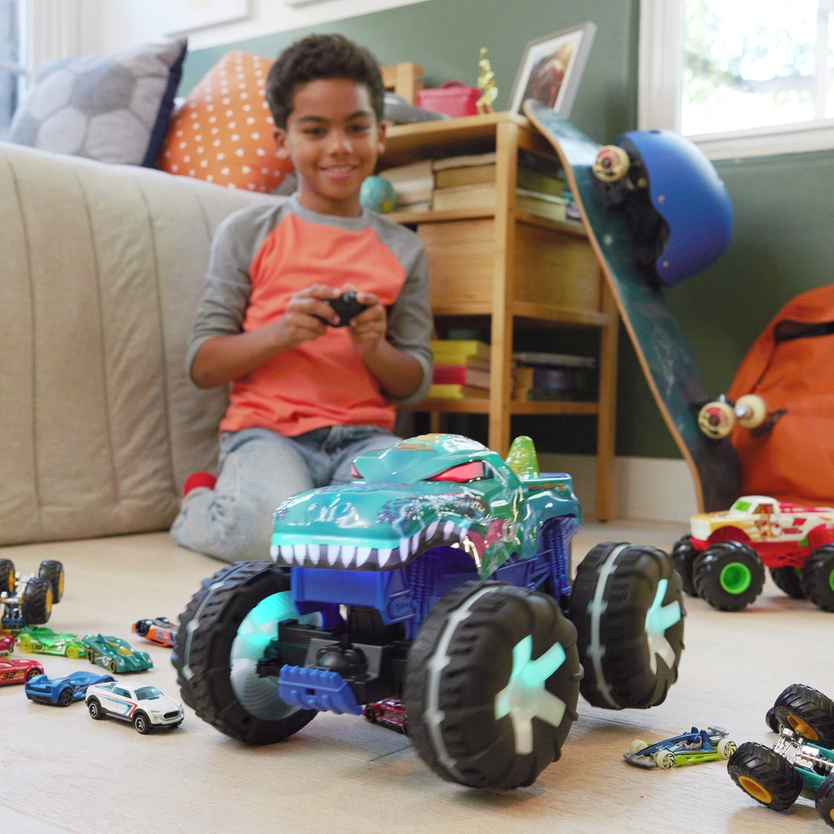 Hot Wheels Monster Trucks Mega-Wrex Alive RC Vehicle